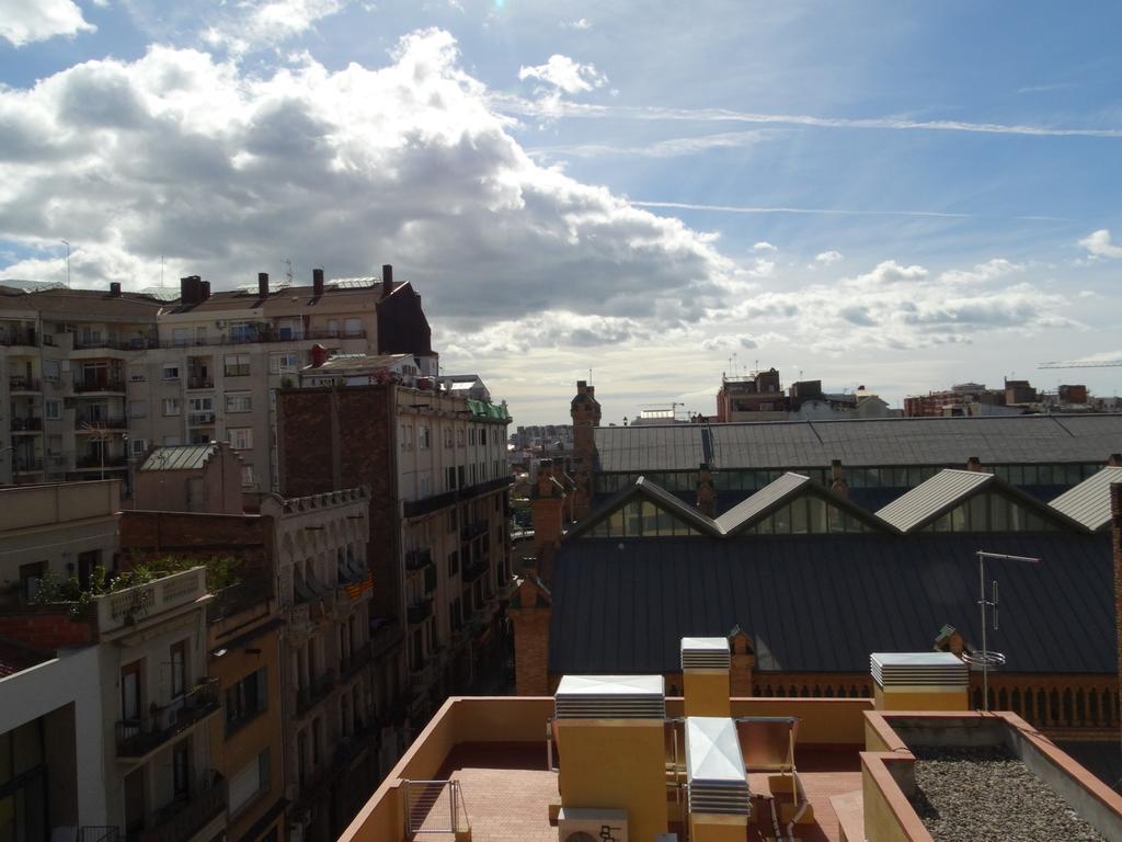 Feel At Sants Apartments Barcelona Exterior photo