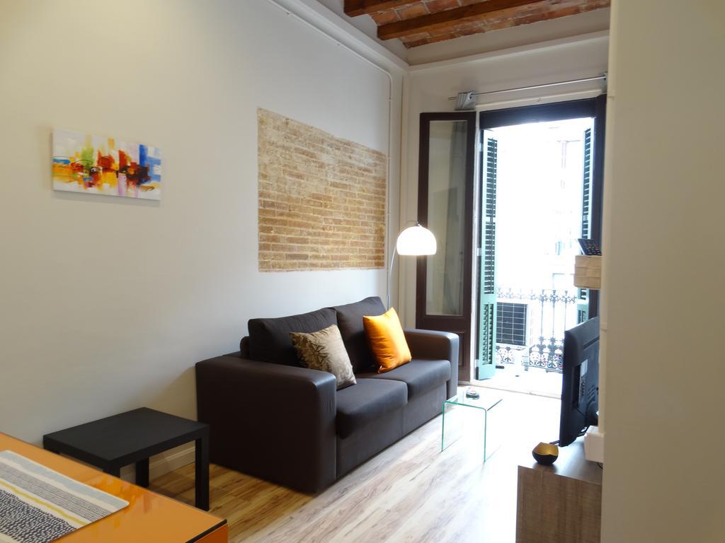 Feel At Sants Apartments Barcelona Room photo