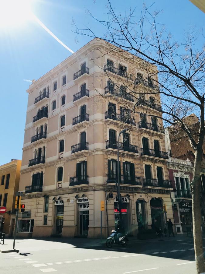 Feel At Sants Apartments Barcelona Exterior photo